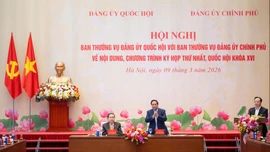 Bí thư Đảng ủy Chính phủ, Thủ tướng Chính phủ Phạm Minh Chính và Bí thư Đảng ủy Quốc hội, Chủ tịch Quốc hội Trần Thanh Mẫn chủ trì Hội nghị - Ảnh: VGP/Nhật Bắc