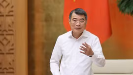 Thủ tướng yêu cầu trong tháng 6, Bộ Tài chính trình đề án phát triển thị trường chứng khoán, huy động các quỹ đầu tư - Ảnh: VGP/Nhật Bắc