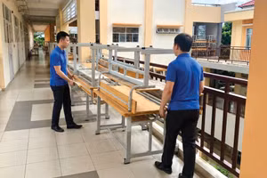 Đối với hàng hóa thông dụng, không đòi hỏi nhân sự thực hiện dịch vụ liên quan phải có trình độ cao thì không yêu cầu về nhân sự chủ chốt. Ảnh: Thanh Phong