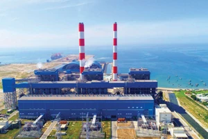 Năm 2026, Nhà máy Nhiệt điện Vĩnh Tân 4 tổ chức đấu thầu 4 gói cung cấp than nhập khẩu để phục vụ sản xuất điện với tổng dự toán hơn 7.000 tỷ đồng. Ảnh EVN