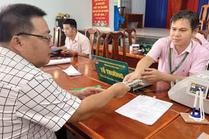 Dự thảo Nghị định quy định mức độ ưu đãi về điều kiện vay vốn cao nhất đối với nhóm khách hàng là hộ nghèo, hộ cận nghèo, hộ mới thoát nghèo và hộ dân tộc thiểu số. Ảnh: VGP