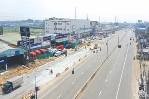 TP.HCM vừa thông qua kế hoạch đầu tư công trung hạn giai đoạn 2026 - 2030 với danh mục dự kiến khoảng 4.383 dự án. Ảnh: Phú An