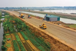 Tính đến ngày 28/2/2026, cả nước giải ngân được 55.739,8 tỷ đồng, tương đương 5,6% kế hoạch vốn đầu tư công. Ảnh: Lê Tiên