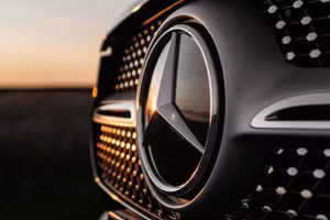 Ngày 22/06/2026, đấu giá 01 xe ô tô con 05 chỗ ngồi nhãn hiệu Mercedes - Benz tại tỉnh Ninh Bình