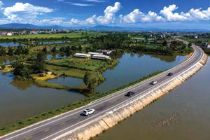 Gói thầu có quy mô lớn, phạm vi thi công gồm cả phần đường, cầu và các hạng mục hạ tầng kỹ thuật. Ảnh minh họa: Thuận Bùi