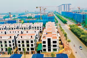 Nhiều năm qua, nguồn lực chủ yếu tập trung vào nhà ở để bán, trong khi nhà ở cho thuê lại phát triển rất chậm. Ảnh: Lê Tiên