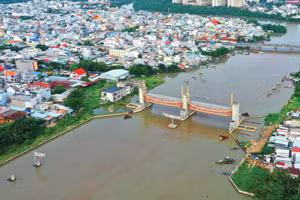 Điều kiện để ngân hàng tiếp tục giải ngân cho Dự án là phải hoàn tất phụ lục hợp đồng BT mới, trong đó xác định rõ quỹ đất thanh toán. Ảnh: Tường Lâm
