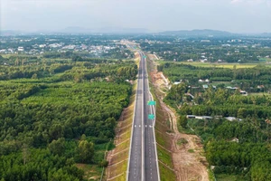 Điểm tin kế hoạch lựa chọn nhà thầu một số gói thầu lớn ngày 10/3/2026