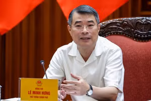 Thủ tướng yêu cầu Bộ Khoa học và Công nghệ phối hợp với Bộ Công an và các cơ quan liên quan rà soát kỹ để hoàn thiện Khung kiến trúc, báo cáo Thủ tướng Chính phủ chậm nhất trước ngày 10/7 để sớm phê duyệt Khung kiến trúc - Ảnh: VGP/Nhật Bắc
