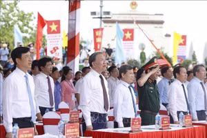 Bản tin thời sự sáng 30/4