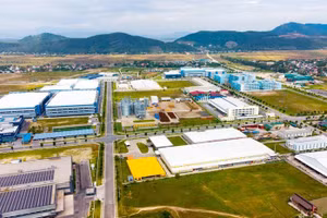 Khu kinh tế Đông Nam Nghệ An sau khi được mở rộng có diện tích 104.269,94 ha. 