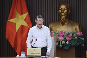 Thủ tướng Lê Minh Hưng chủ trì cuộc họp của Thường trực Chính phủ họp bàn về giải pháp, cách thức thực hiện cải cách, cắt giảm thủ tục hành chính, điều kiện kinh doanh - Ảnh: VGP/Nhật Bắc