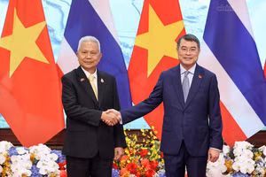 Thủ tướng Lê Minh Hưng hội kiến Chủ tịch Quốc hội Thái Lan - Ảnh: VGP/Nhật Bắc