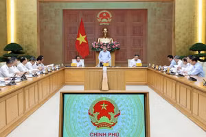 Thủ tướng Lê Minh Hưng chủ trì cuộc làm việc với UBND TP Hà Nội và các bộ, ngành về phát triển nhà ở cho thuê trên địa bàn Thủ đô - Ảnh: VGP/Nhật Bắc