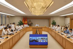 Phó Thủ tướng Thường trực Chính phủ Phạm Gia Túc làm việc với Bộ Xây dựng, một số bộ, ngành, TP. Hà Nội, TPHCM về tình hình triển khai các dự án đường sắt - Ảnh: VGP/Phương Nguyên