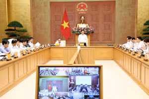 Phó Thủ tướng Hồ Quốc Dũng chủ trì Hội nghị tháo gỡ các khó khăn, vướng mắc về tài chính và đẩy mạnh giải ngân vốn năm 2026 lĩnh vực khoa học công nghệ, đổi mới sáng tạo và chuyển đổi số - Ảnh: VGP/Gia Huy