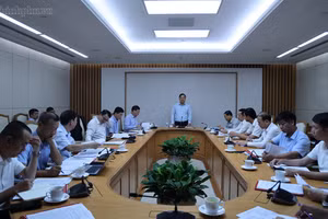 Phó Thủ tướng Thường trực Phạm Gia Túc làm việc về chủ trương đầu tư dự án cao tốc Bảo Hà - Lai Châu - Ảnh: chinhphu.vn/Phương Nguyên