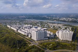 Một khu đô thị ven sông ở thành phố Đồng Nai.