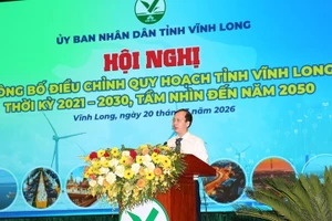 Chủ tịch UBND tỉnh Vĩnh Long Trần Trí Quang phát biểu khai mạc Hội nghị - Ảnh: VGP/LS