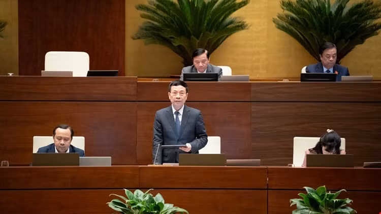 Bộ trưởng Bộ Khoa học và Công nghệ Nguyễn Mạnh Hùng giải trình những ý kiến đại biểu Quốc hội nêu