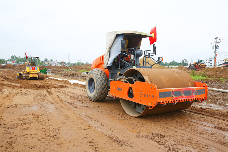 Cơ chế chỉ định thầu giúp lựa chọn được những nhà thầu đã chứng minh được năng lực, kinh nghiệm và khả năng triển khai các hạng mục phức tạp trong thời gian ngắn. Ảnh minh họa: Nhã Chi