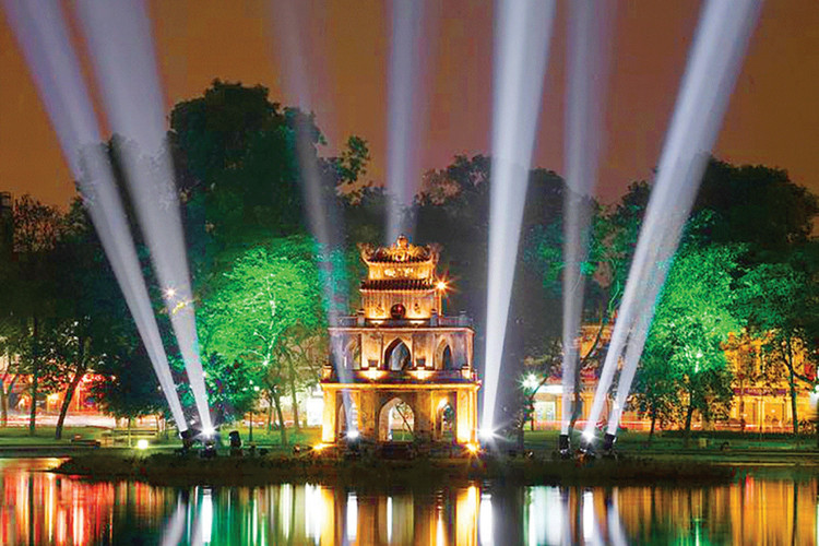 Gói thầu Thi công xây dựng và cung cấp, lắp đặt thiết bị thuộc Dự án Chiếu sáng trang trí xung quanh khu vực hồ Hoàn Kiếm (TP. Hà Nội) đã có chủ. Minh họa: Phú An