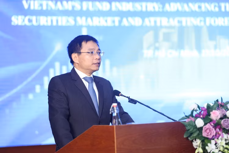 Bộ trưởng Bộ Tài chính Nguyễn Văn Thắng cho biết, hoạt động quản lý quỹ đầu tư chứng khoán tại Việt Nam đã đạt được những kết quả nhất định, từng bước góp phần vào sự phát triển bền vững của thị trường chứng khoán