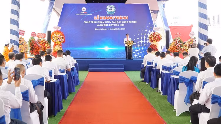 Quang cảnh buổi lễ