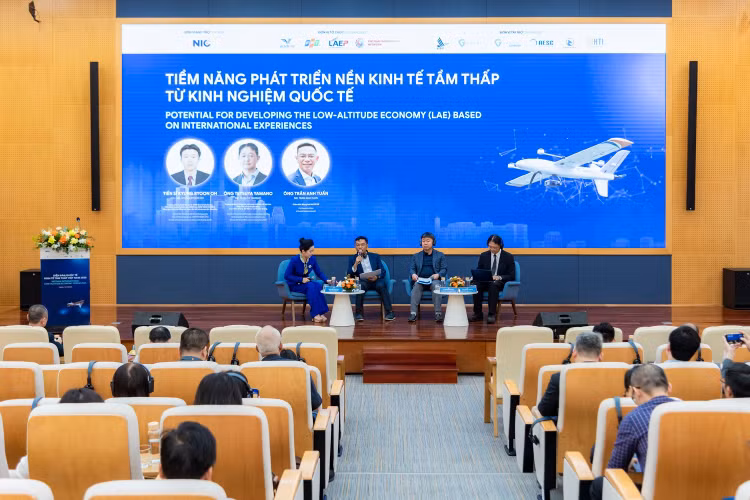 Diễn đàn quốc tế Kinh tế tầm thấp Việt Nam 2025