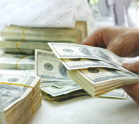 Yêu cầu cấp bách về tái cơ cấu nợ công