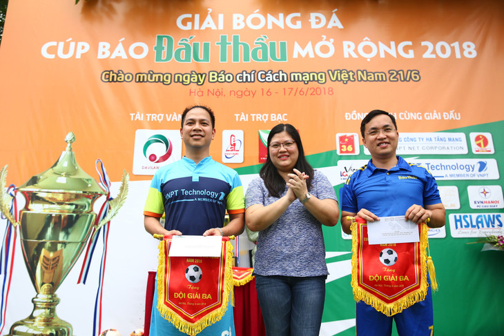 Đội Công ty CP Khoa học và Công nghệ xây dựng vô địch Cúp Báo Đấu thầu mở rộng 2018 ảnh 23