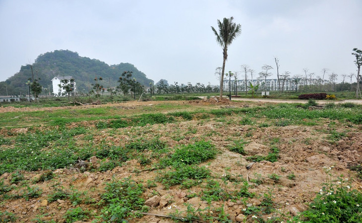 “Tiểu Tuần Châu” giữa lòng Hà Nội xây 10 năm chưa xong ảnh 12