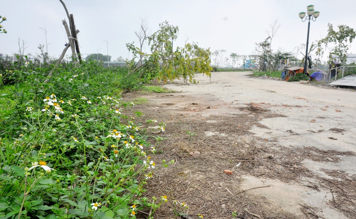 “Tiểu Tuần Châu” giữa lòng Hà Nội xây 10 năm chưa xong ảnh 10