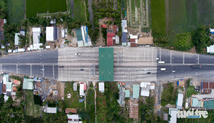 Đoạn đường nâng cấp 300 tỉ qua Cai Lậy: mới xài đã xuống cấp ảnh 8