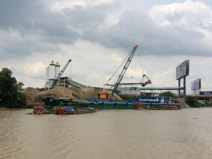 “Nóng” chuyện cát ảnh 2