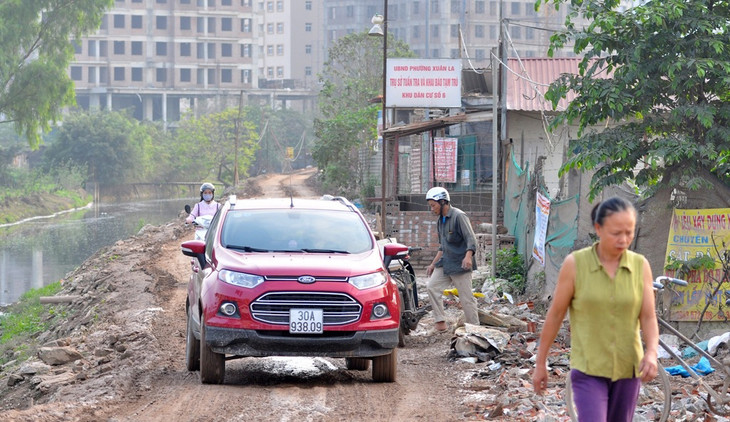 Hàng trăm hộ dân Tây Hồ mong sớm thoát khỏi con đường lầy lội ảnh 3