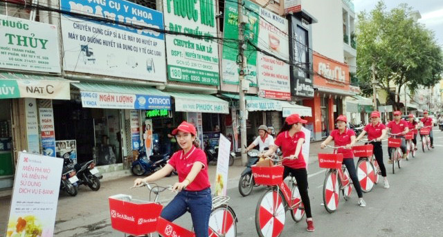  SeABank roadshow hưởng ứng không dùng tiền mặt và miễn phí chuyển tiền ảnh 10