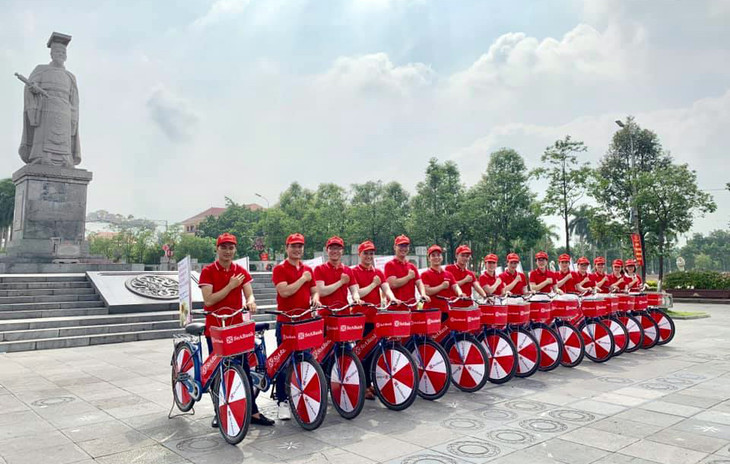  SeABank roadshow hưởng ứng không dùng tiền mặt và miễn phí chuyển tiền ảnh 5