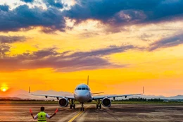 Việc đầu tư xây dựng cảng hàng không mới phải phù hợp với Quy hoạch tổng thể phát triển hệ thống cảng hàng không - sân bay và các quy hoạch chi tiết đã được phê duyệt.