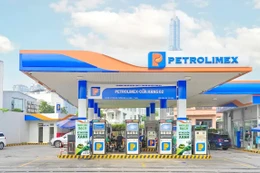 Nhiều cửa hàng xăng dầu thuộc Petrolimex tại TP.HCM đã bán xăng E10 trước ngày 1/8