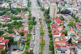 Tuyến Trần Khát Chân (dài hơn 500m) dự kiến lắp từ 10–20 trụ sạc