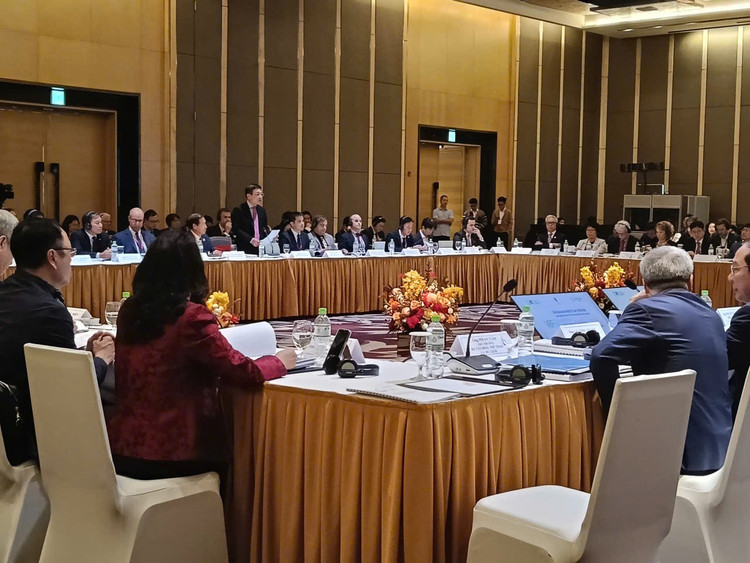 Tháo gỡ 04 điểm nghẽn để thúc đẩy chuyển đổi xanh và chuyển đổi số