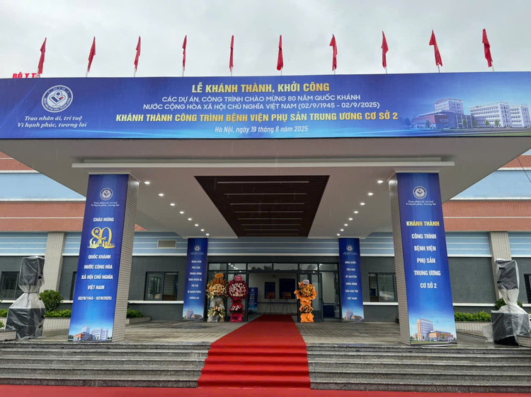 Khánh thành cơ sở 2 Bệnh viện Nhi Trung ương và Bệnh viện Phụ sản Trung ương tại Hà Nội