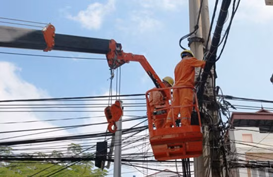 Hà Nội triển khai kế hoạch thanh thải, bó gọn cáp treo trên toàn địa bàn năm 2026