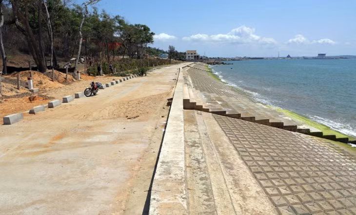 Kè biển xây sai vị trí ở thôn Tiến Bình, xã Tiến Thành, TP. Phan Thiết Kè biển xây sai vị trí ở thôn Tiến Bình, xã Tiến Thành, TP. Phan Thiết