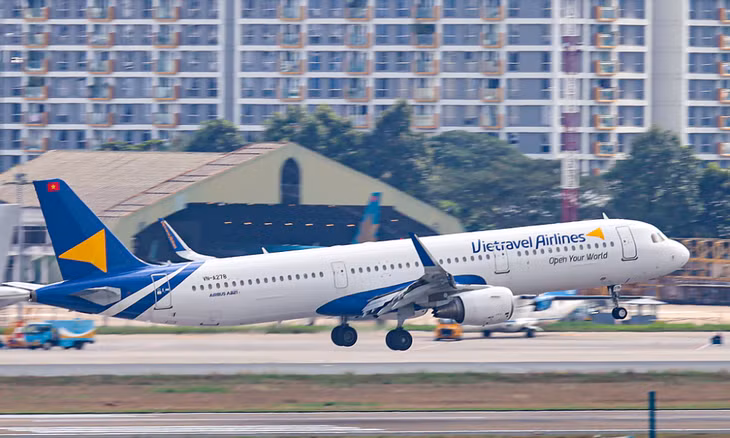 Một trong ba tàu bay A321 của Vietravel Airlines