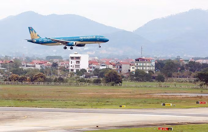 Giảm tần suất các chuyến bay đến Nội Bài do Hà Nội đang giãn cách xã hội