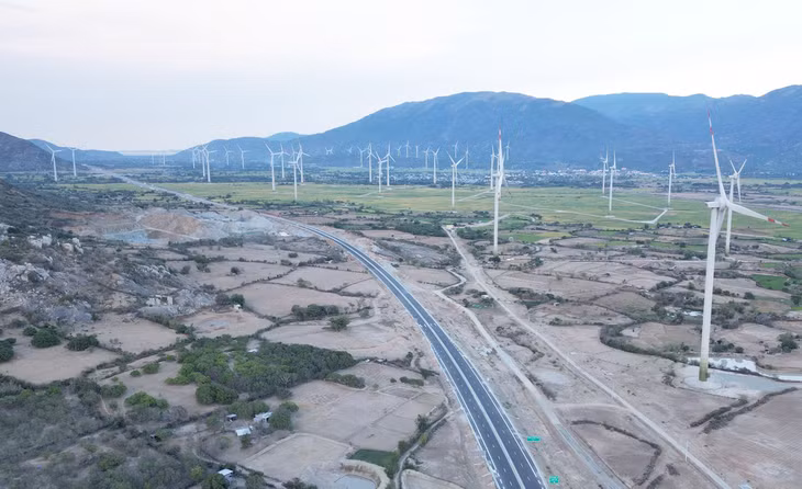 Tuyến cao tốc Cam Lâm - Vĩnh Hảo sẽ vận hành vào ngày 28/4