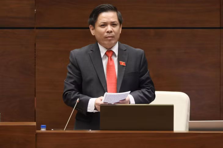 Bộ trưởng Bộ Giao thông vận tải Nguyễn Văn Thể sẽ trả lời chất vấn nhóm vấn đề thứ 4 thuộc lĩnh vực giao thông vận tải