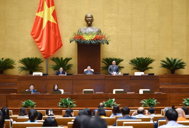 Phó Chủ tịch Quốc hội Nguyễn Khắc Định phát biểu mở đầu Phiên họp